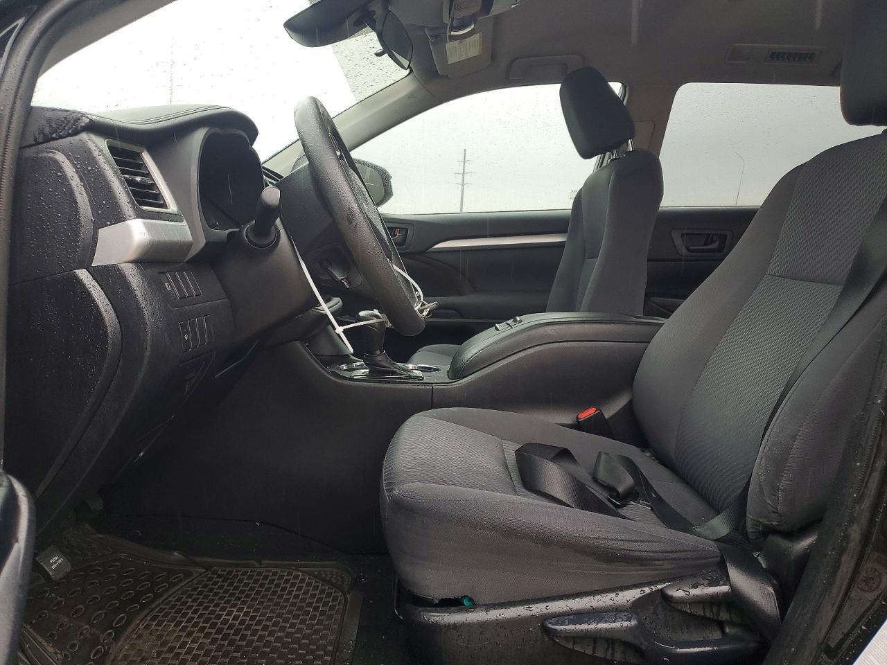 2019 Toyota Highlander Le - zdjęcie 7