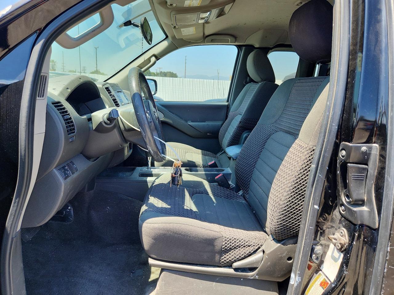 2014 Nissan Frontier Sv V6 - zdjęcie 7