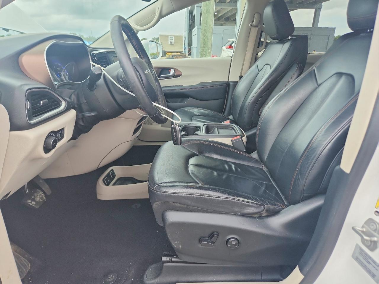 2017 Chrysler Pacifica Touring L - zdjęcie 7