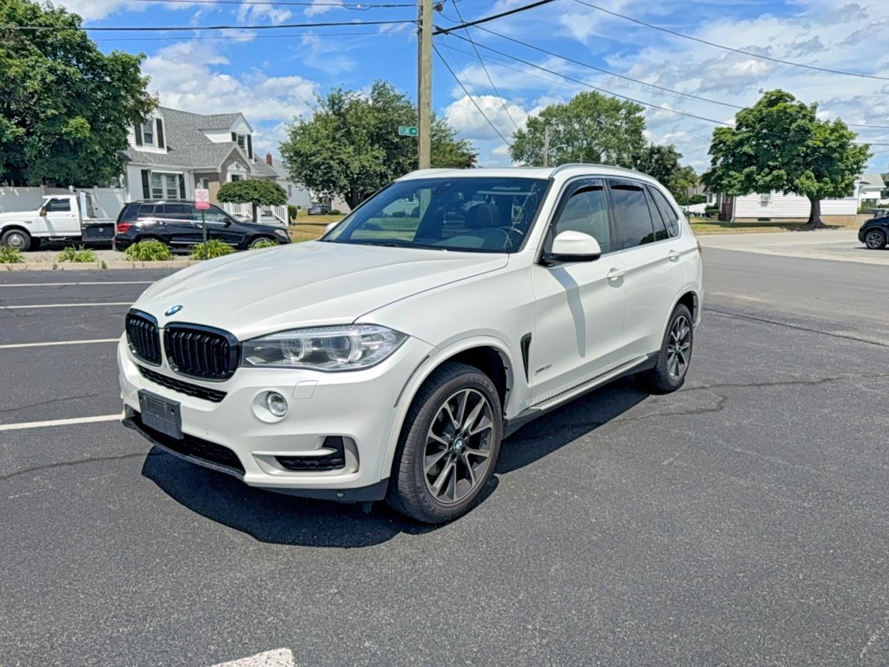 2017 BMW X5 xDrive35I - zdjęcie 2
