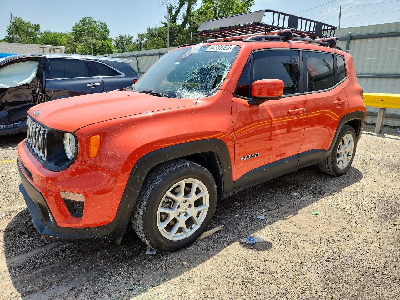 2020 Jeep Renegade Latitude - zdjęcie główne