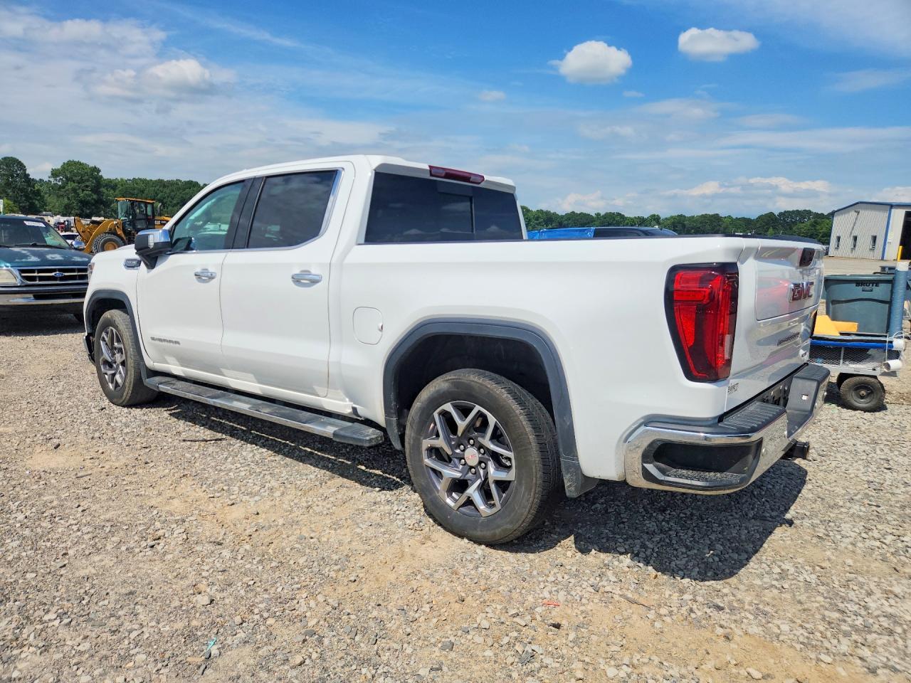 2025 GMC Sierra C1500 Slt - zdjęcie 2