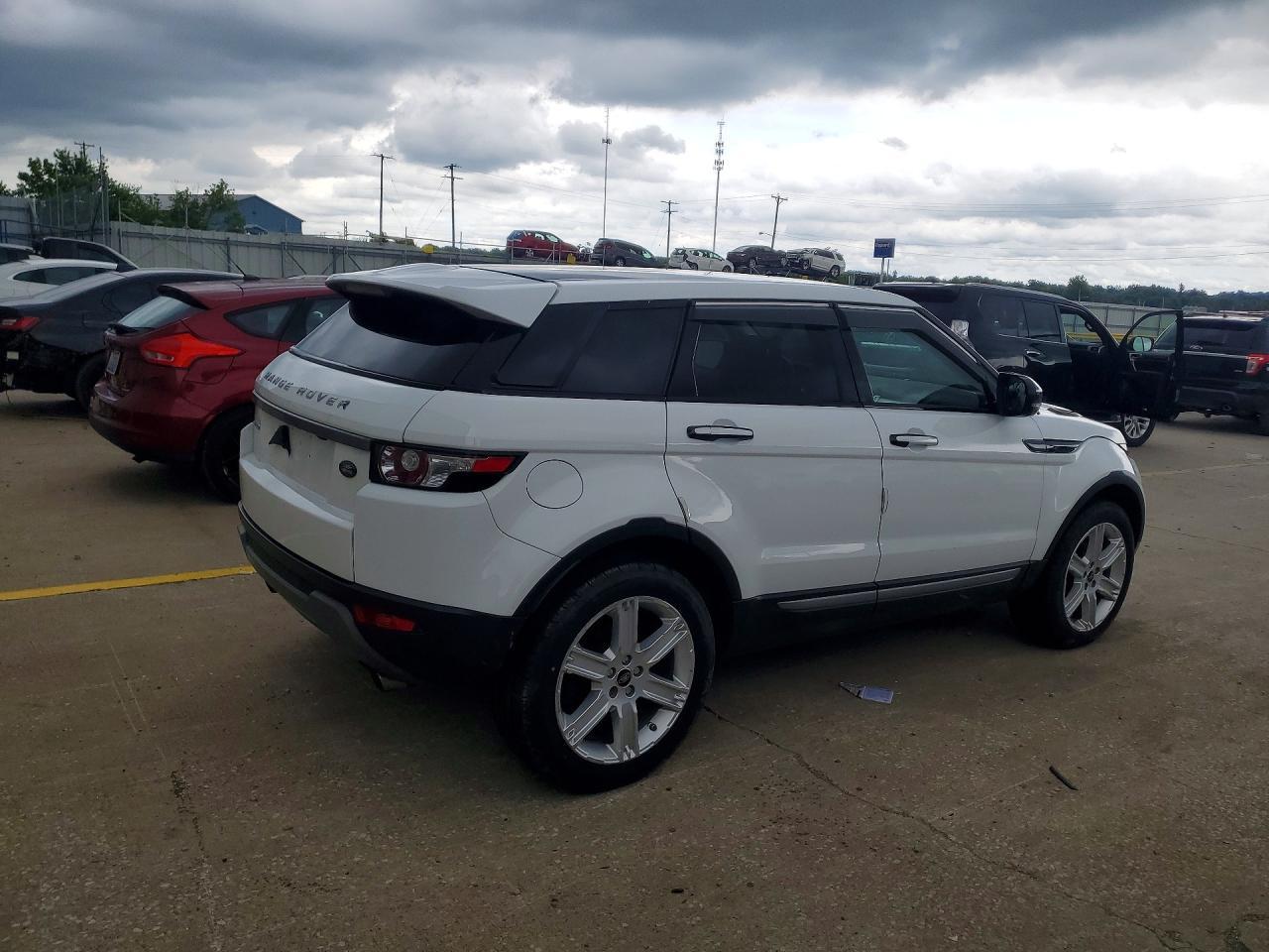 2013 Land Rover Range Rover Evoque Pure Plus - zdjęcie 3