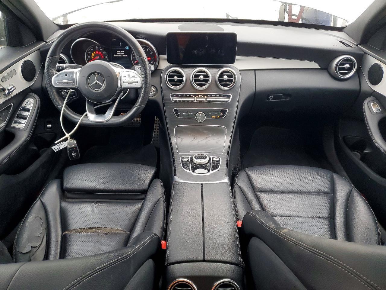 2019 Mercedes-Benz C 300 - zdjęcie 8