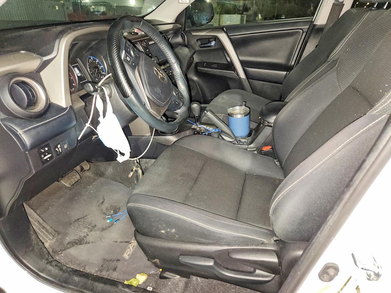 2018 Toyota Rav4 Xle - zdjęcie 7
