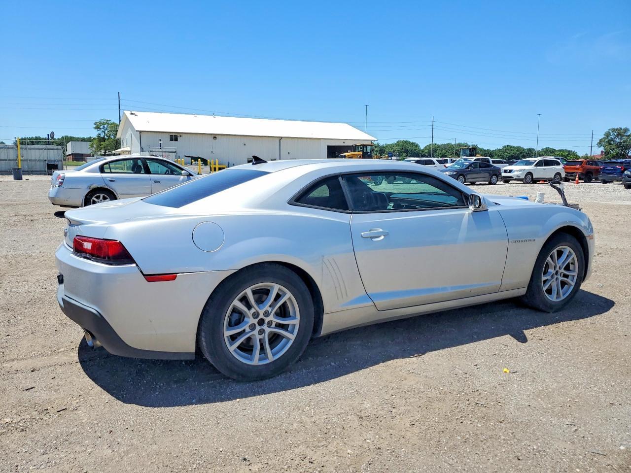 2015 Chevrolet Camaro Ls - zdjęcie 3