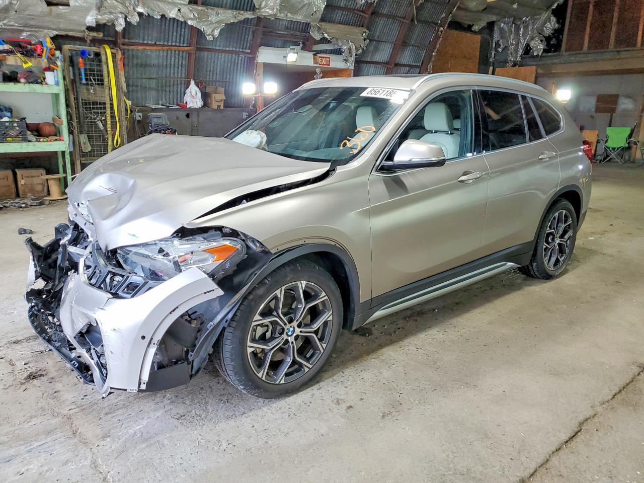 2021 BMW X1 xDrive28I - zdjęcie główne