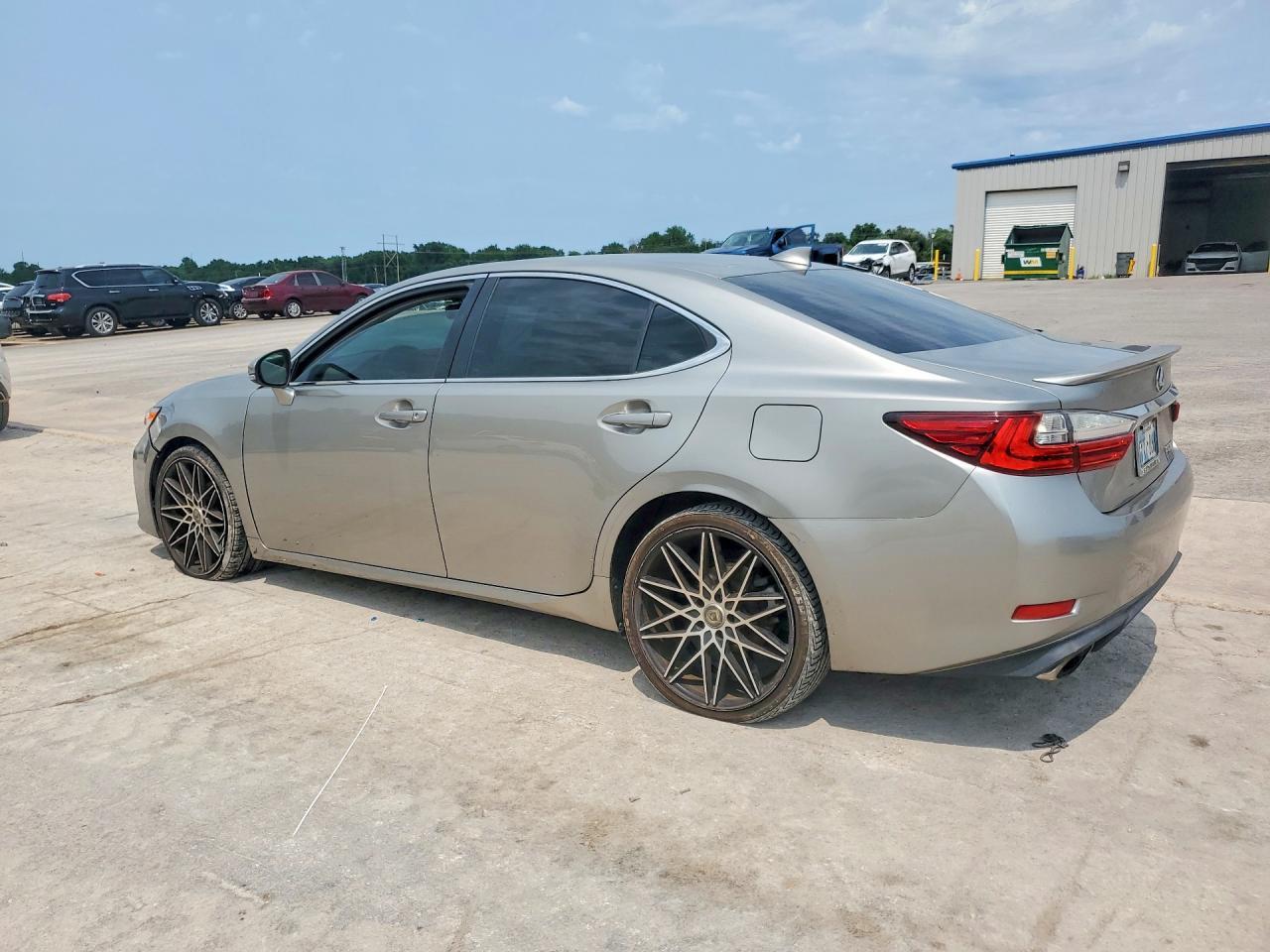 2016 Lexus Es 350 - zdjęcie 2