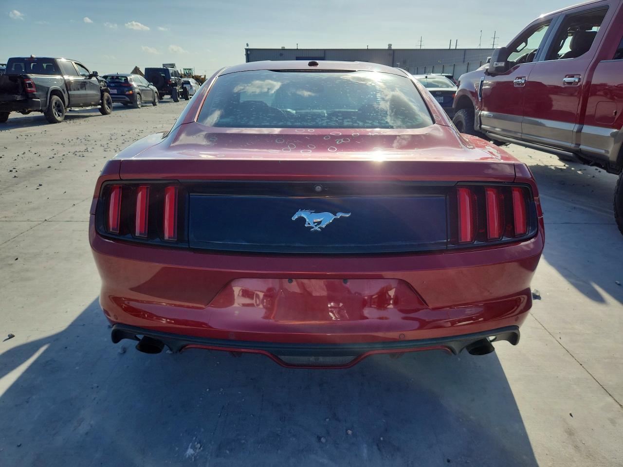 2016 Ford Mustang - zdjęcie 6