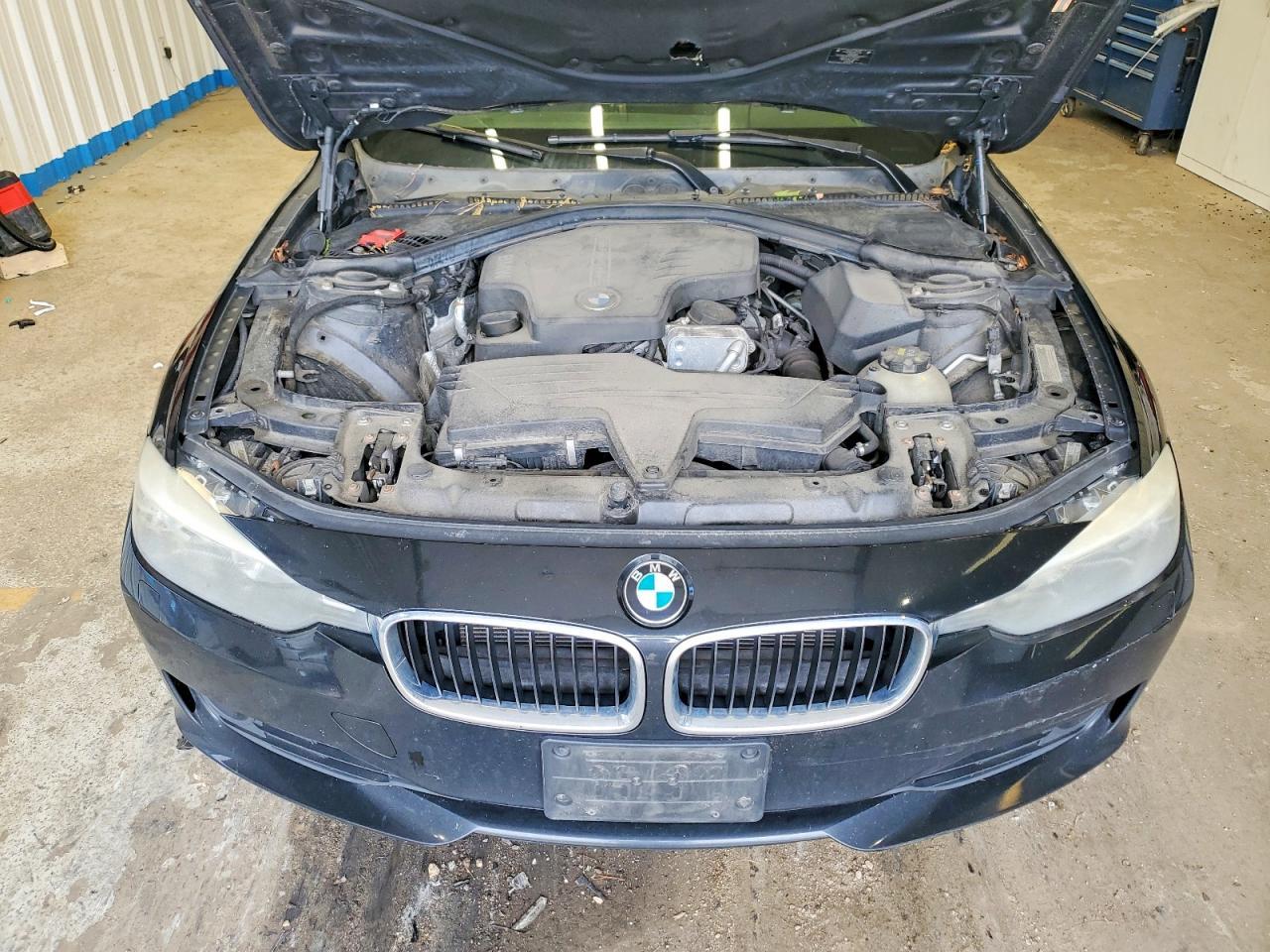 2015 BMW Seria 3 328i - zdjęcie 11
