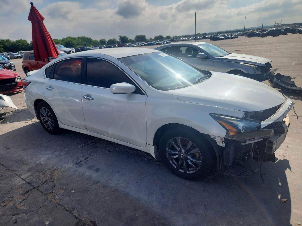 2015 Nissan Altima 2.5 S - zdjęcie 4