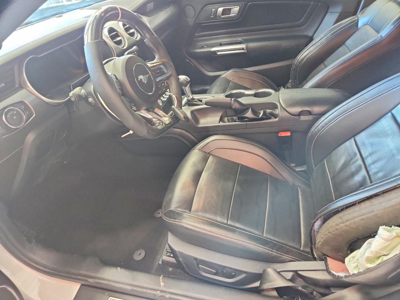 2021 Ford Mustang Gt - zdjęcie 7