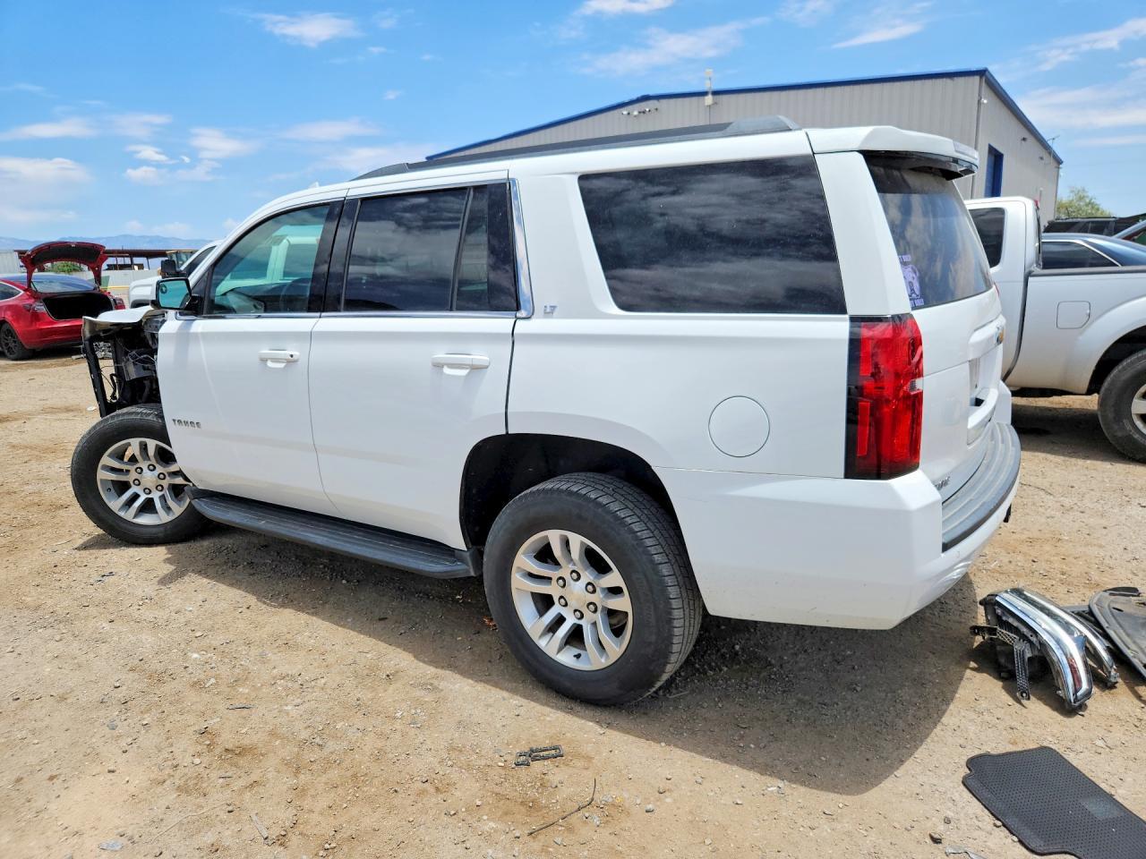 2019 Chevrolet Tahoe K1500 Lt - zdjęcie 2
