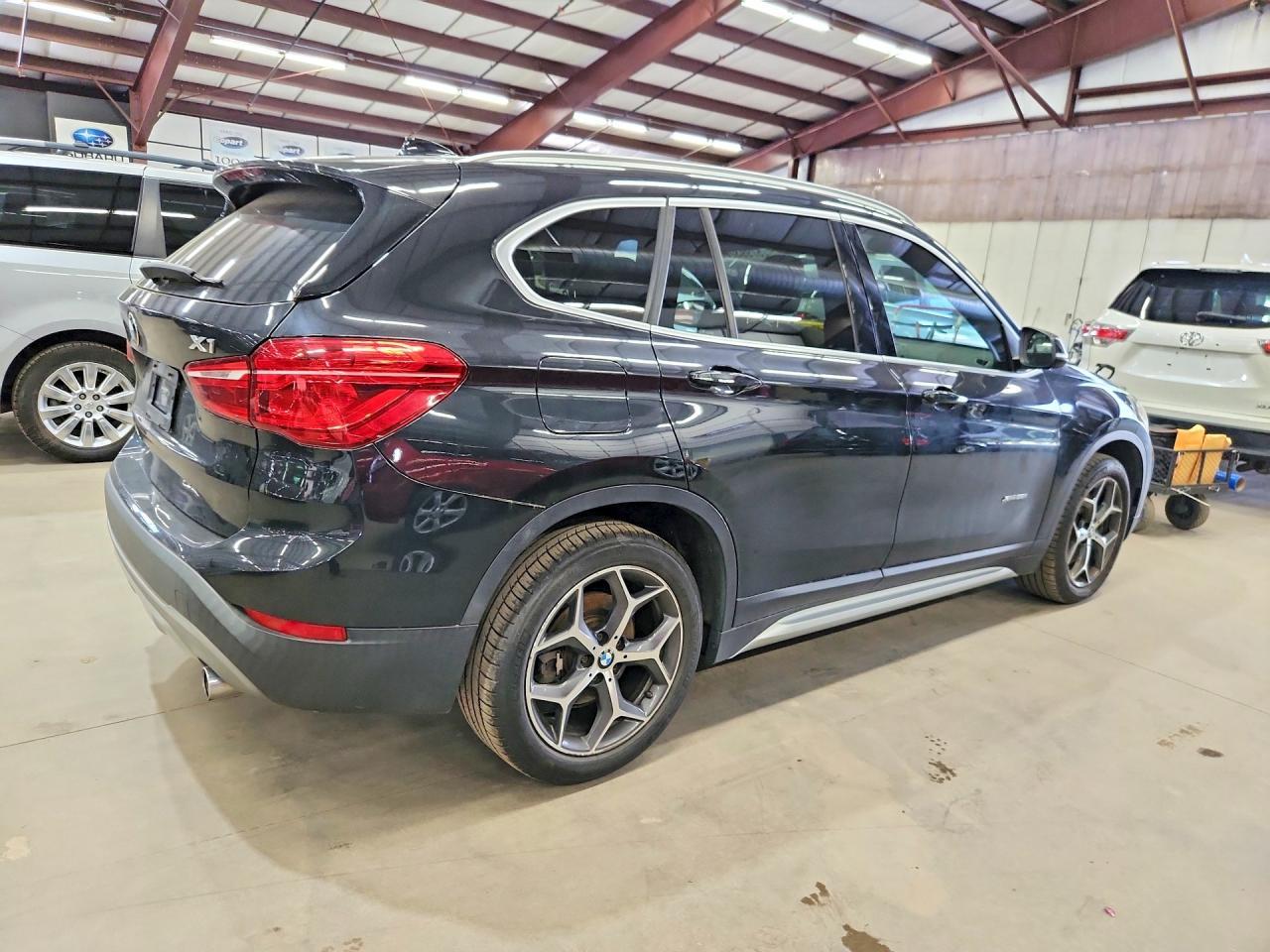 2018 BMW X1 xDrive28I - zdjęcie 3