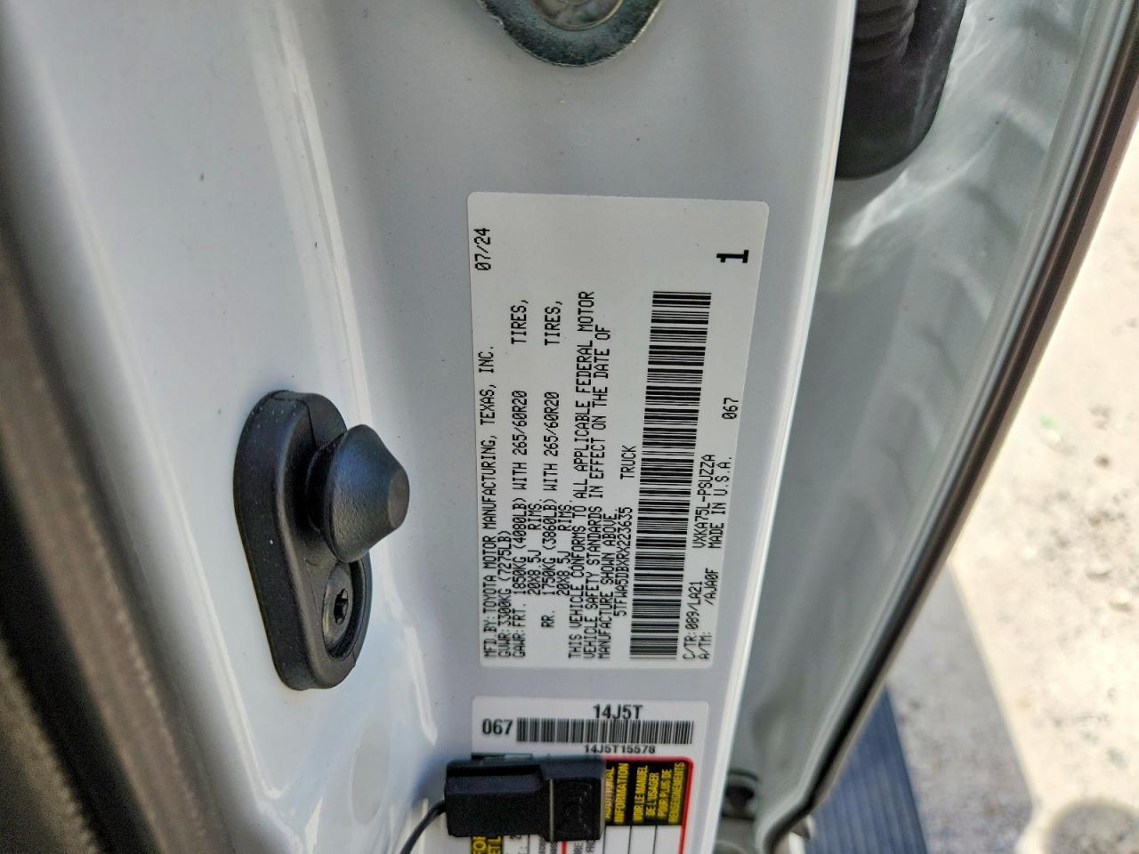 2024 Toyota Tundra Platinum - zdjęcie 12