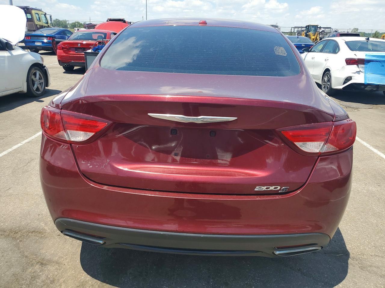 2015 Chrysler 200 S - zdjęcie 6