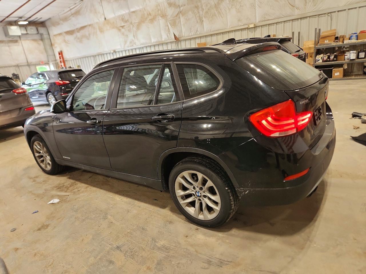 2015 BMW X1 xDrive28I - zdjęcie 2