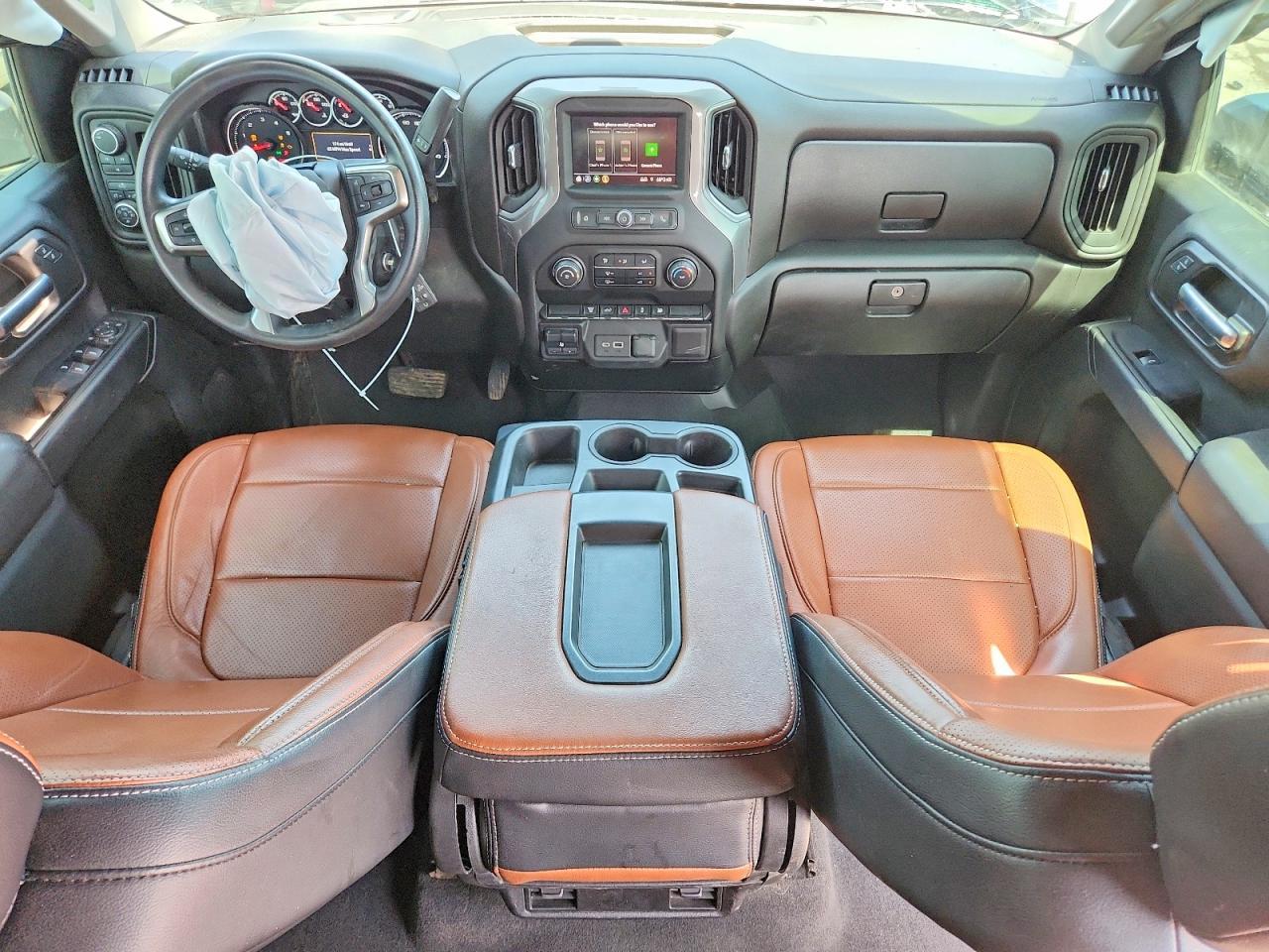 2021 Chevrolet Silverado K2500 Custom - zdjęcie 8