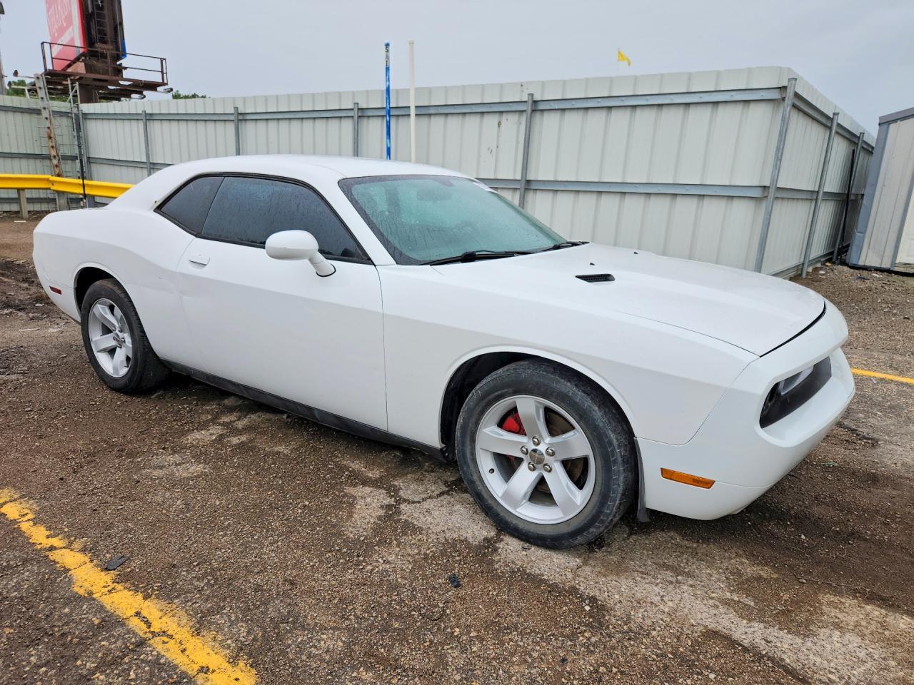 2014 Dodge Challenger Sxt - zdjęcie 4