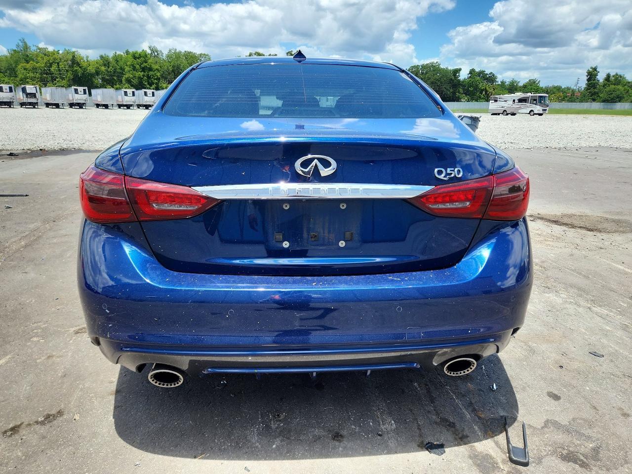 2018 Infiniti Q50 Red Sport 400 - zdjęcie 6
