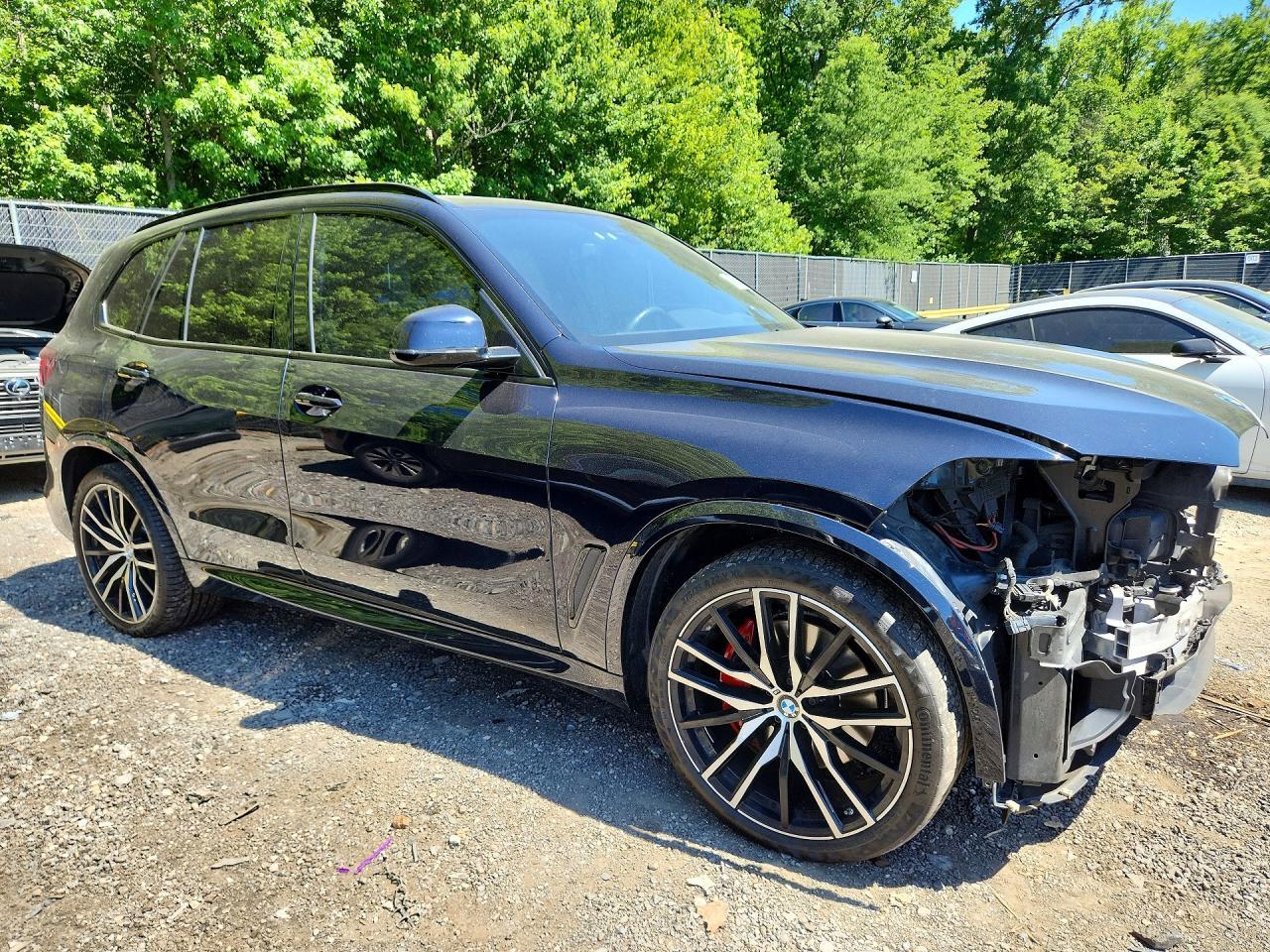 2021 BMW X5 xDrive40I - zdjęcie 4