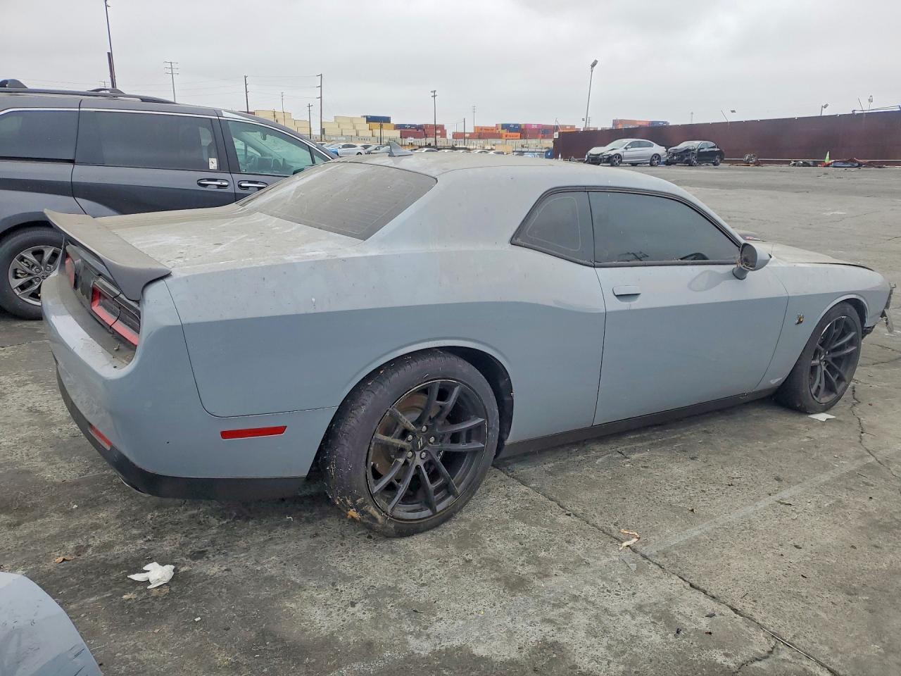 2022 Dodge Challenger R - zdjęcie 3