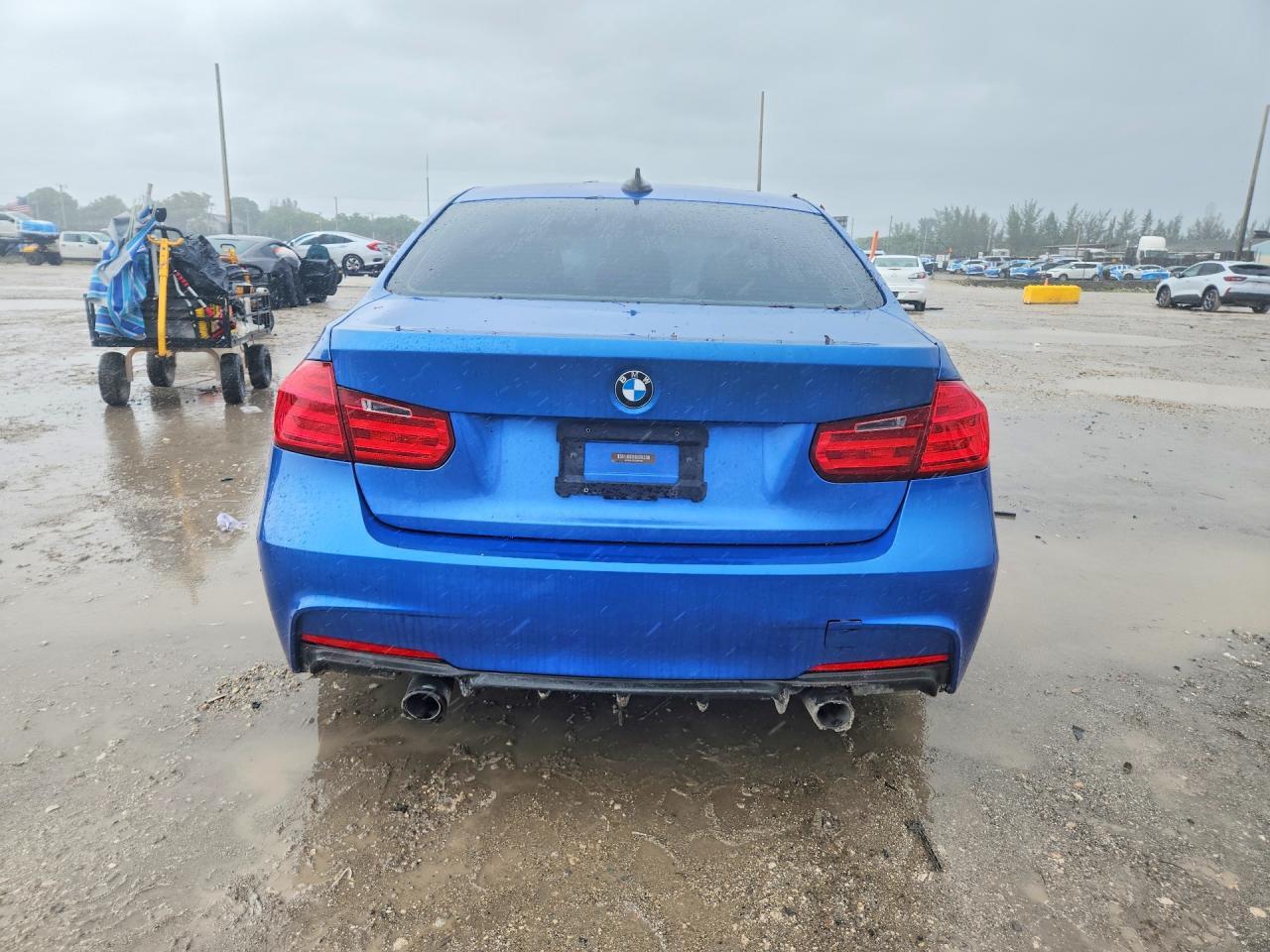 2013 BMW 328 I - zdjęcie 6
