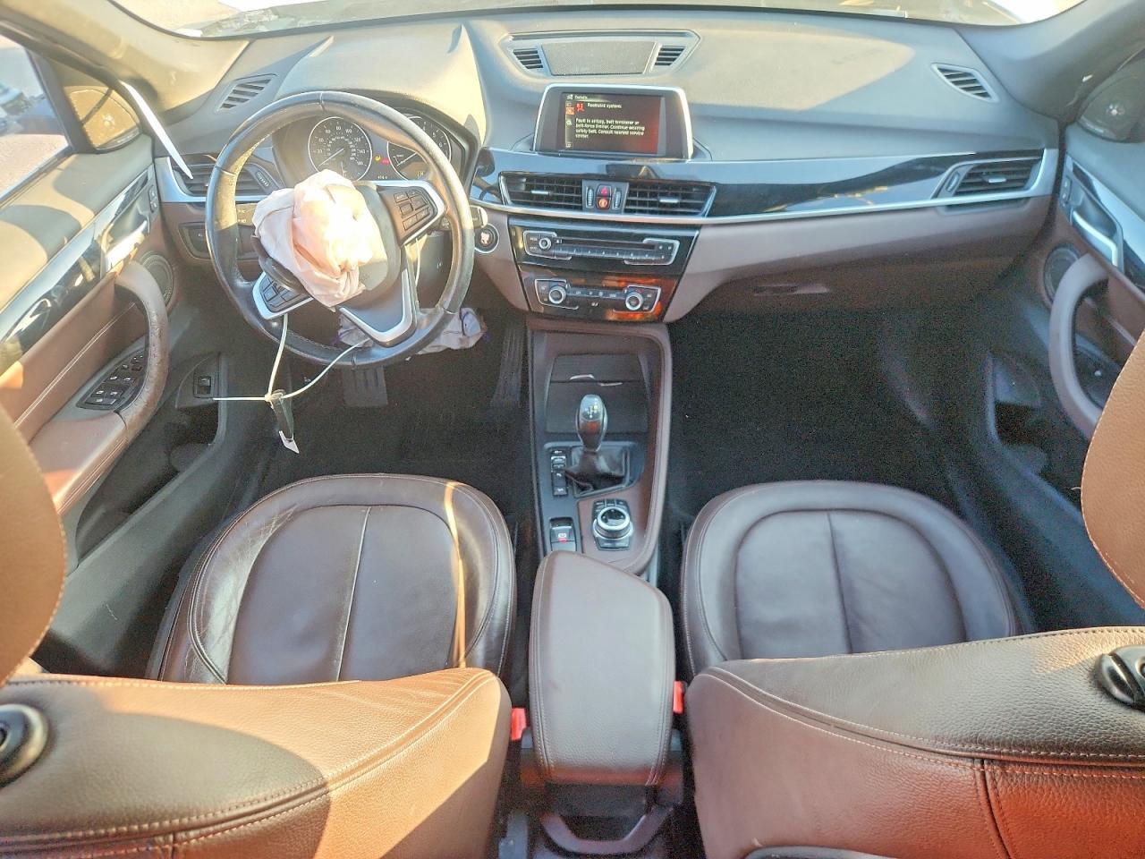 2017 BMW X1 xDrive28I - zdjęcie 8