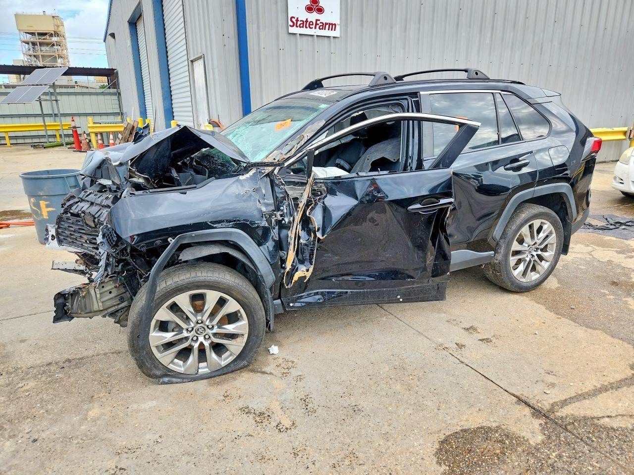 2019 Toyota Rav4 Xle Premium - zdjęcie główne