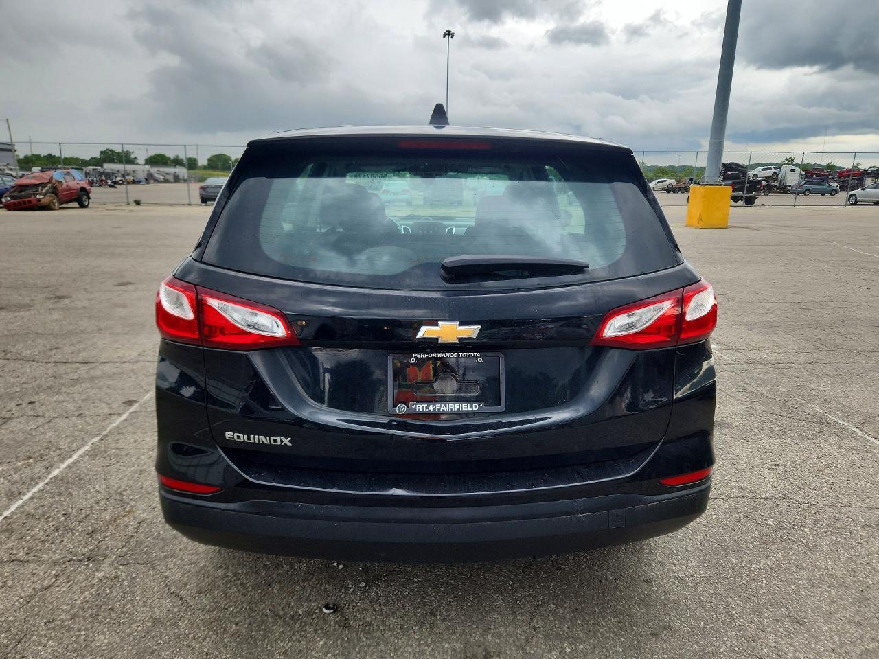 2021 Chevrolet Equinox Ls - zdjęcie 11