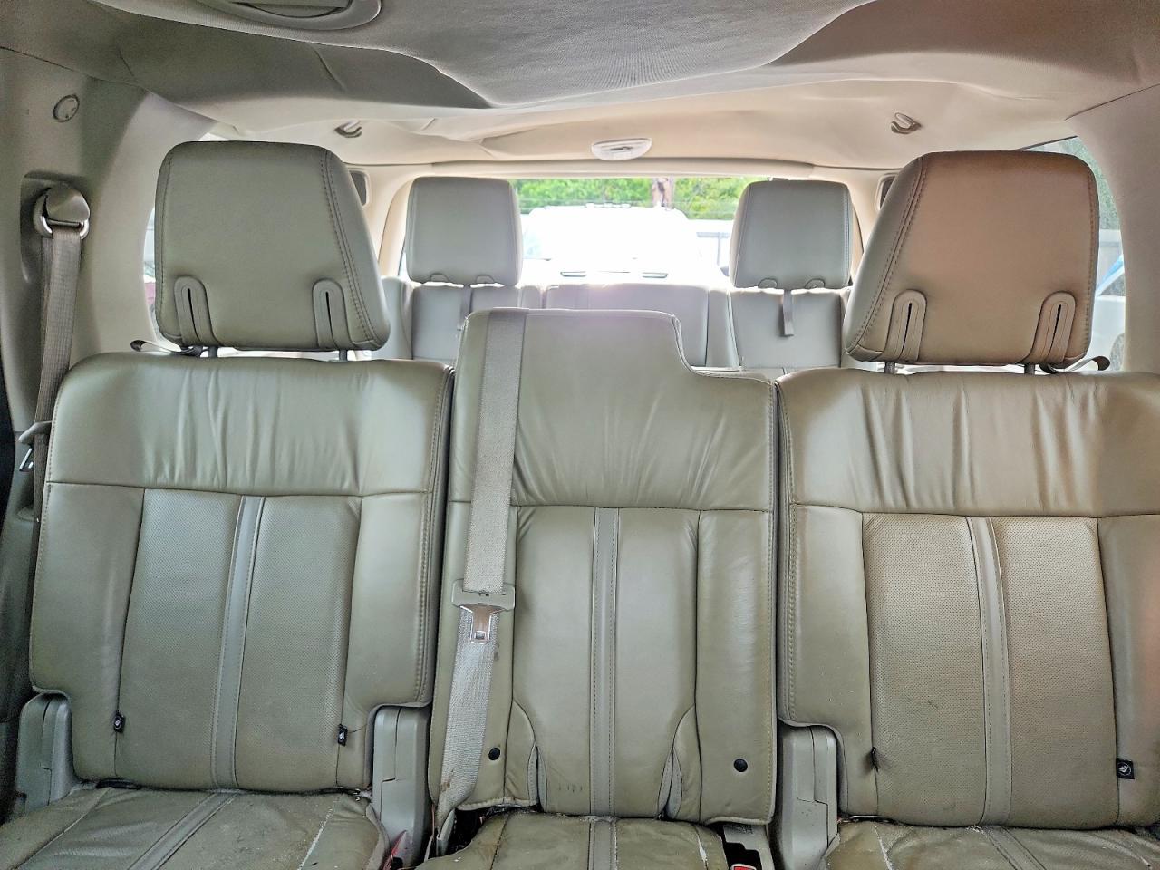 2015 Lincoln Navigator - zdjęcie 10