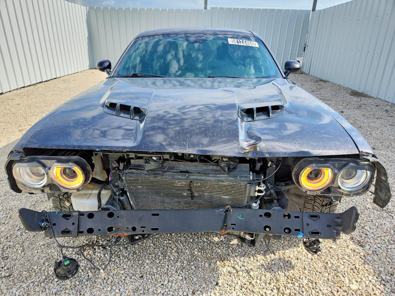 2018 Dodge Challenger R - zdjęcie 5