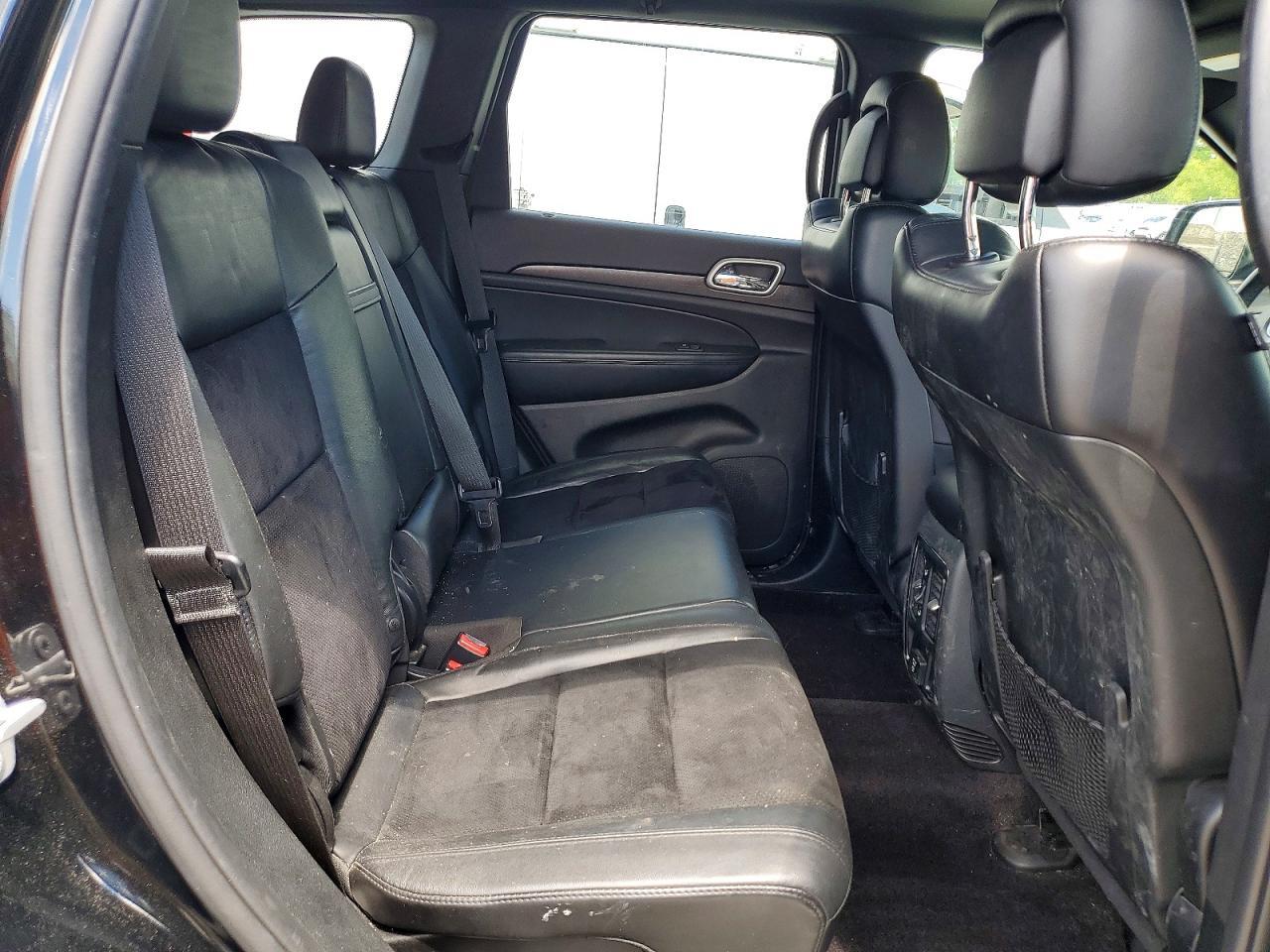 2018 Jeep Grand Cherokee Laredo - zdjęcie 11