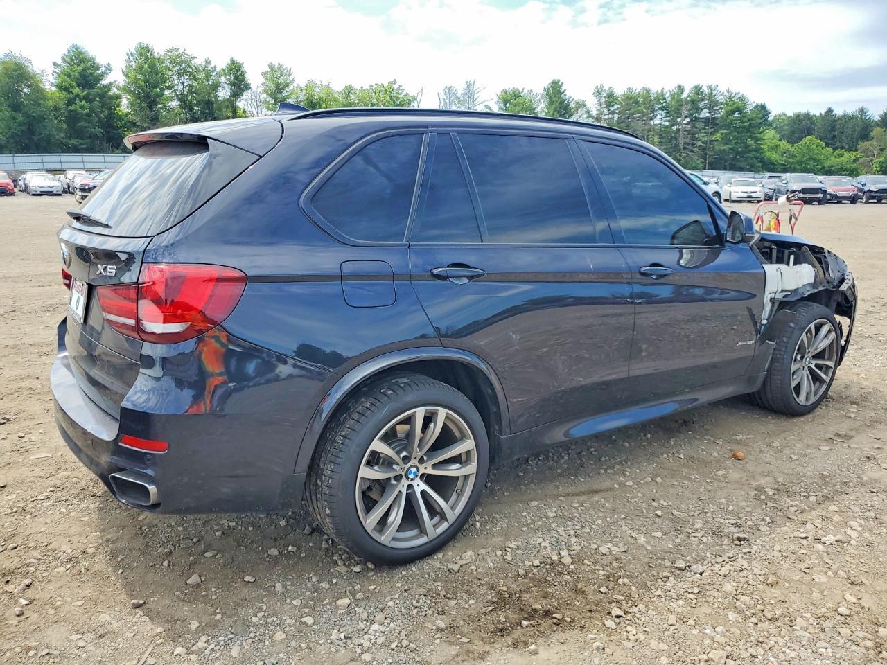 2016 BMW X5 xDrive35I - zdjęcie 3
