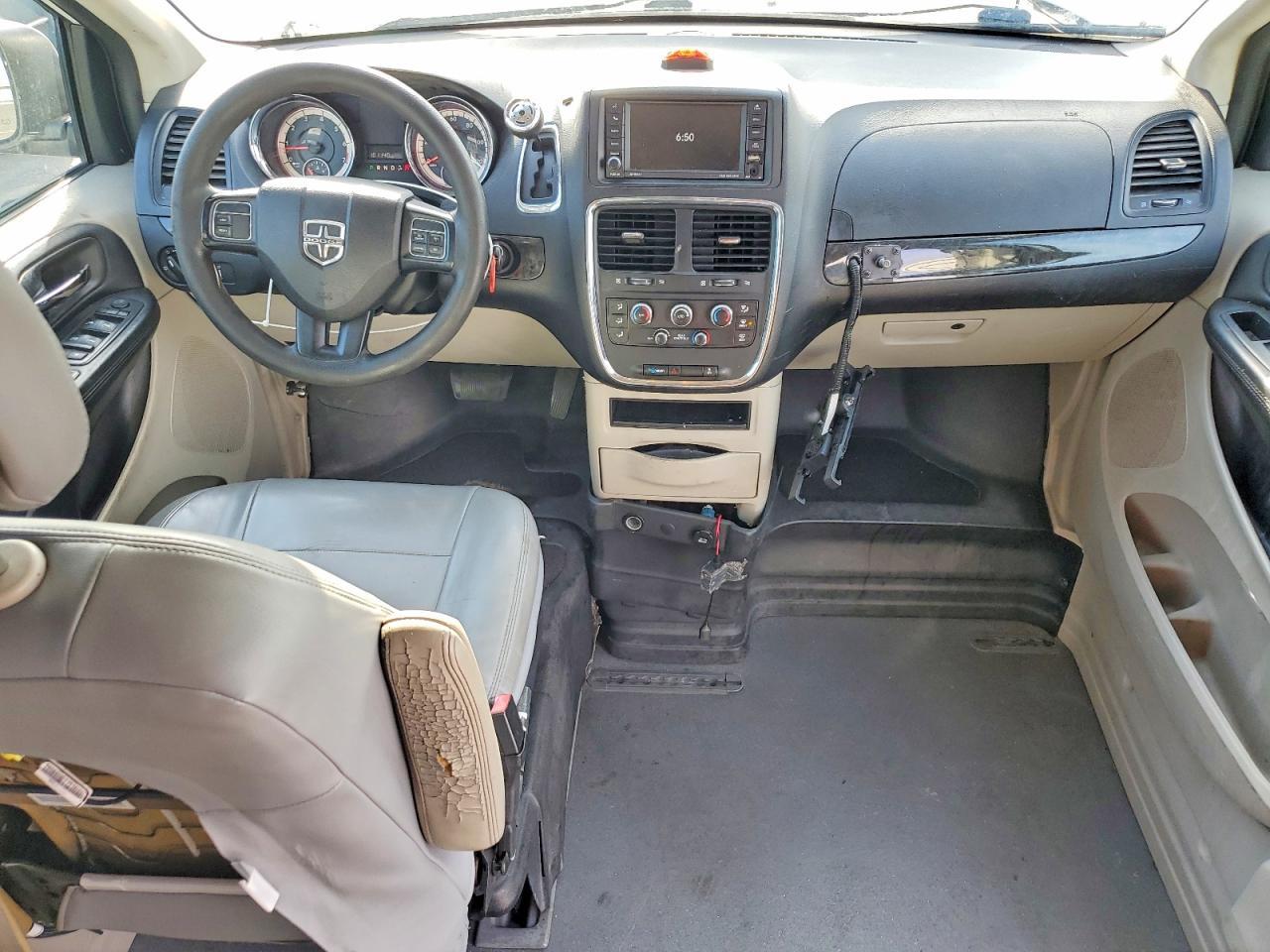 2017 Dodge Grand Caravan Se - zdjęcie 8