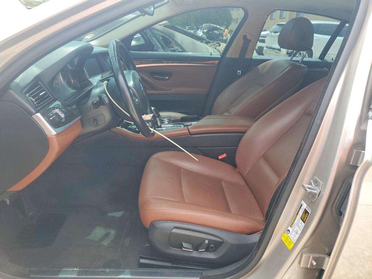 2015 BMW 528 I - zdjęcie 7