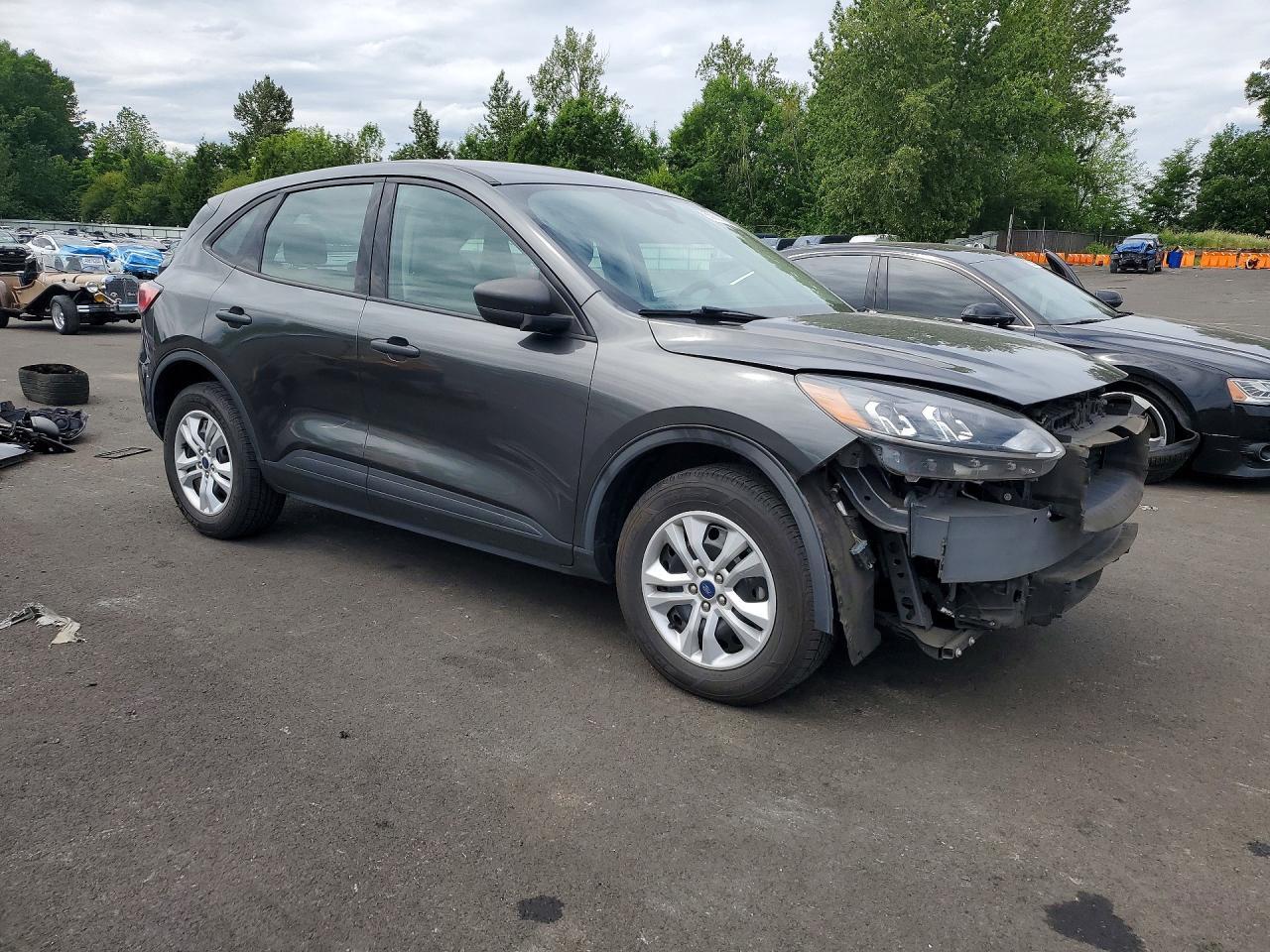 2020 Ford Escape S - zdjęcie 4