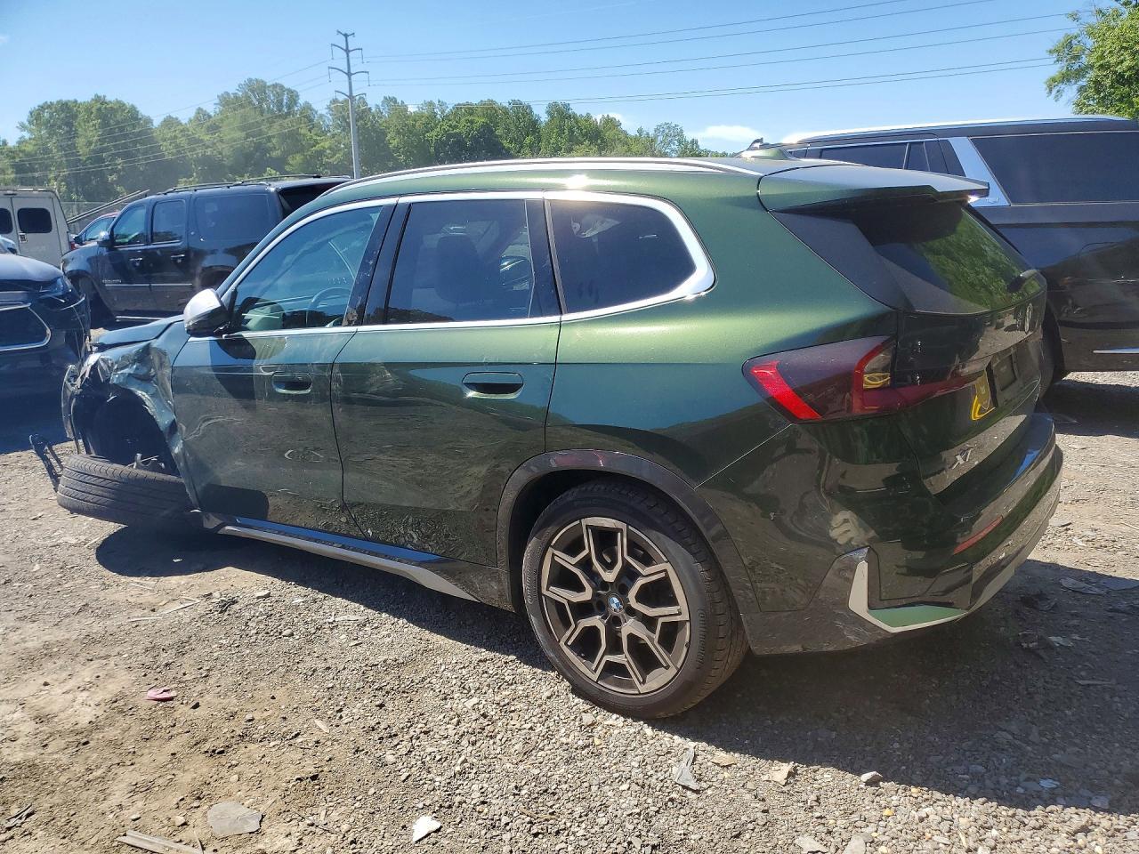 2023 BMW X1 xDrive28I - zdjęcie 2