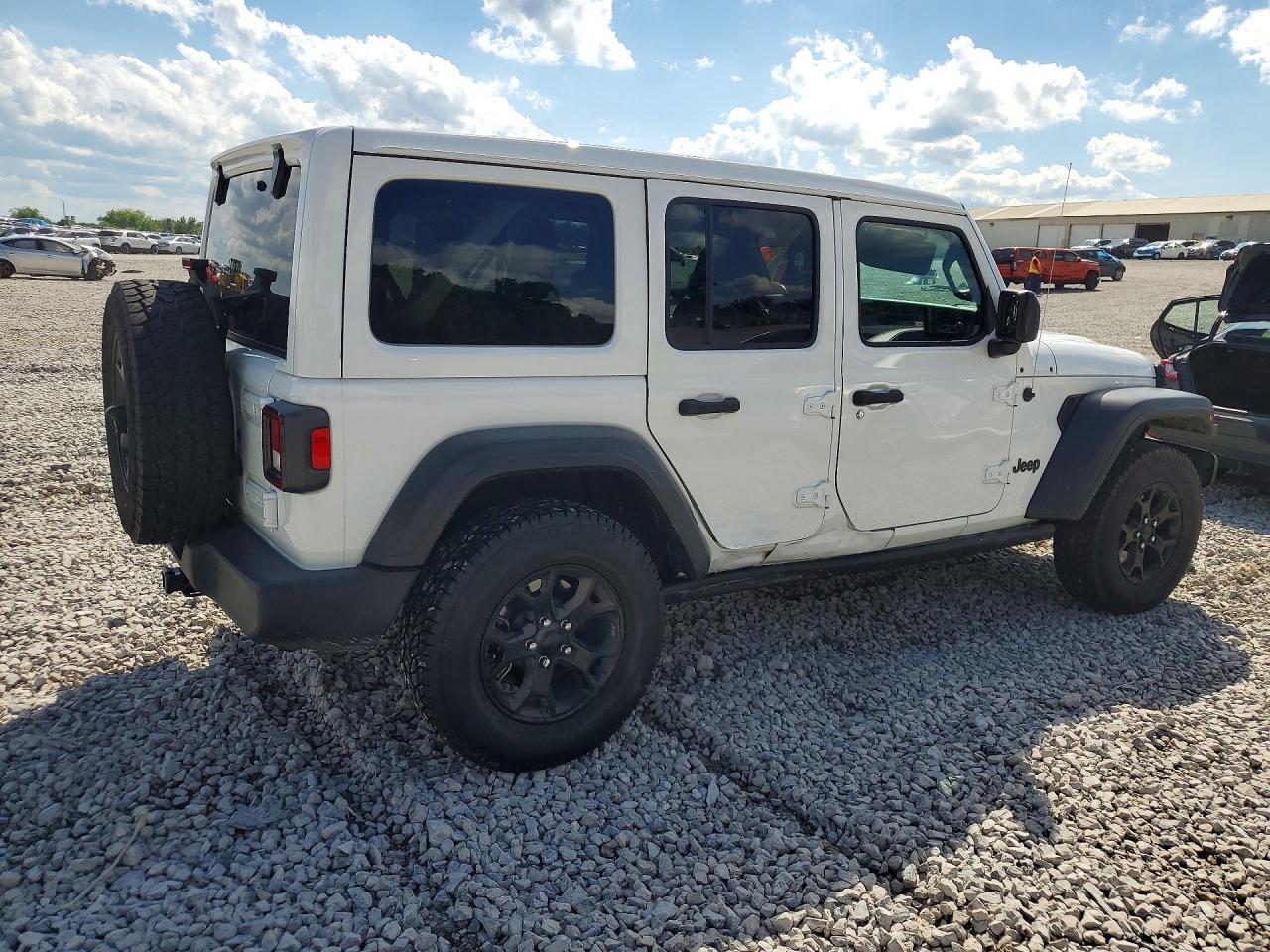 2021 Jeep Wrangler Unlimited Sport - zdjęcie 3