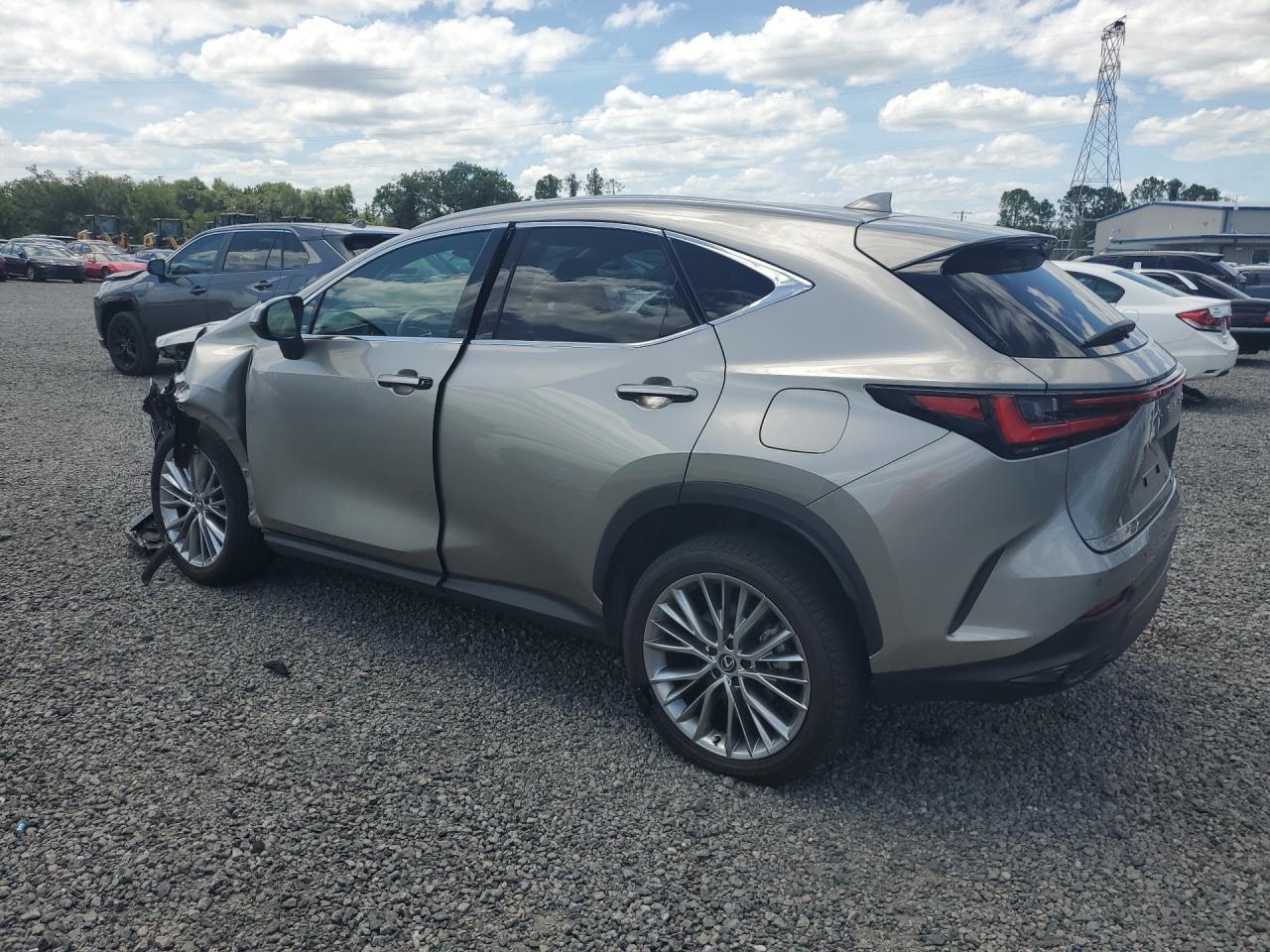 2025 Lexus Nx 350 Premium - zdjęcie 2