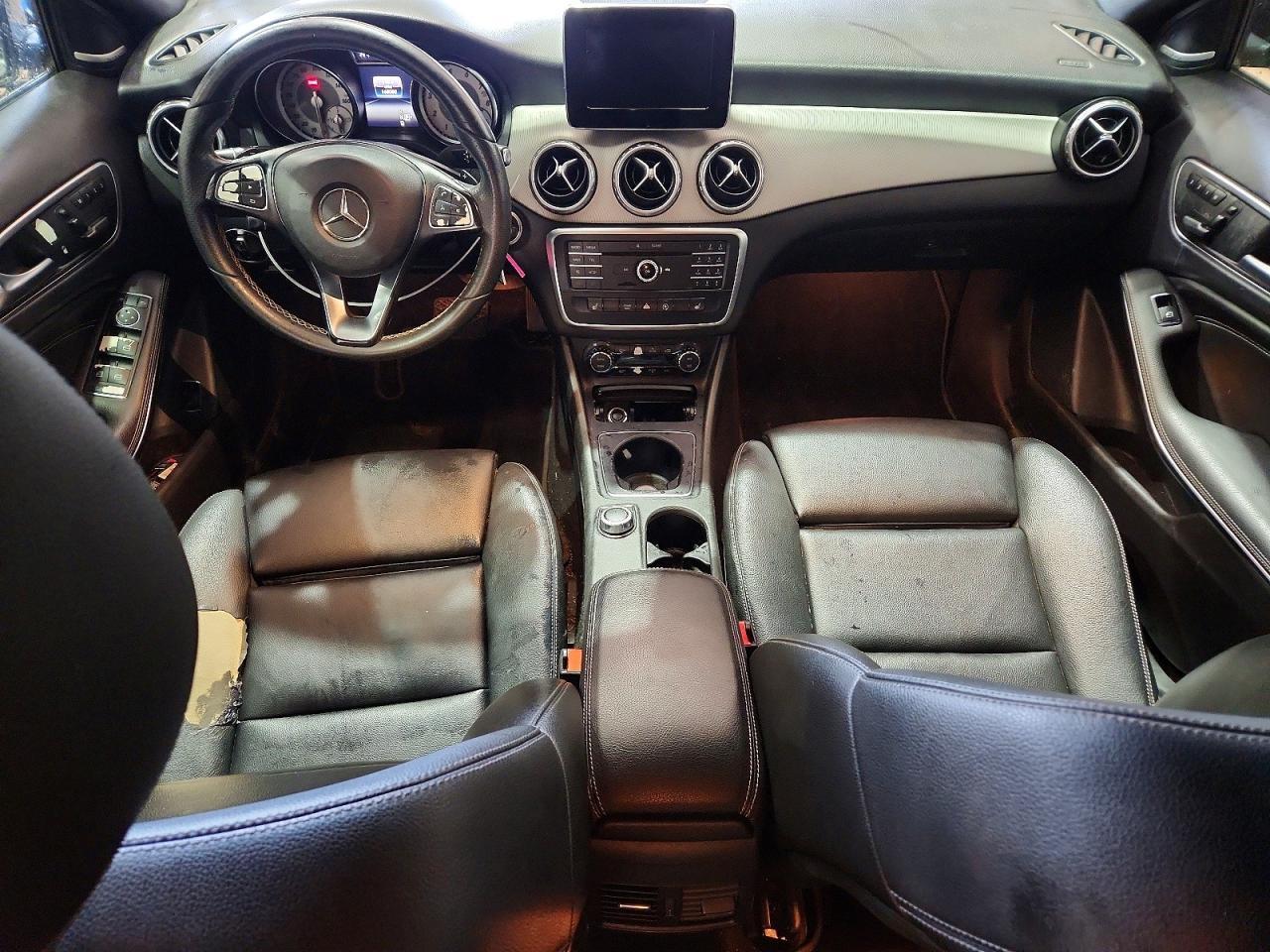 2017 Mercedes-Benz Gla 250 - zdjęcie 8