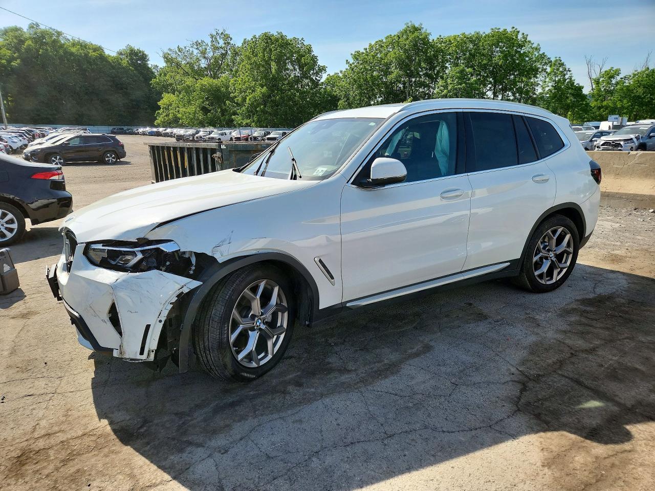 2022 BMW X3 xDrive30I - zdjęcie główne