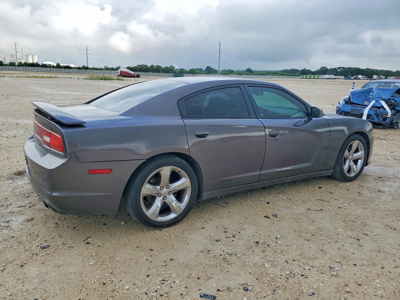 2014 Dodge Charger - zdjęcie 3