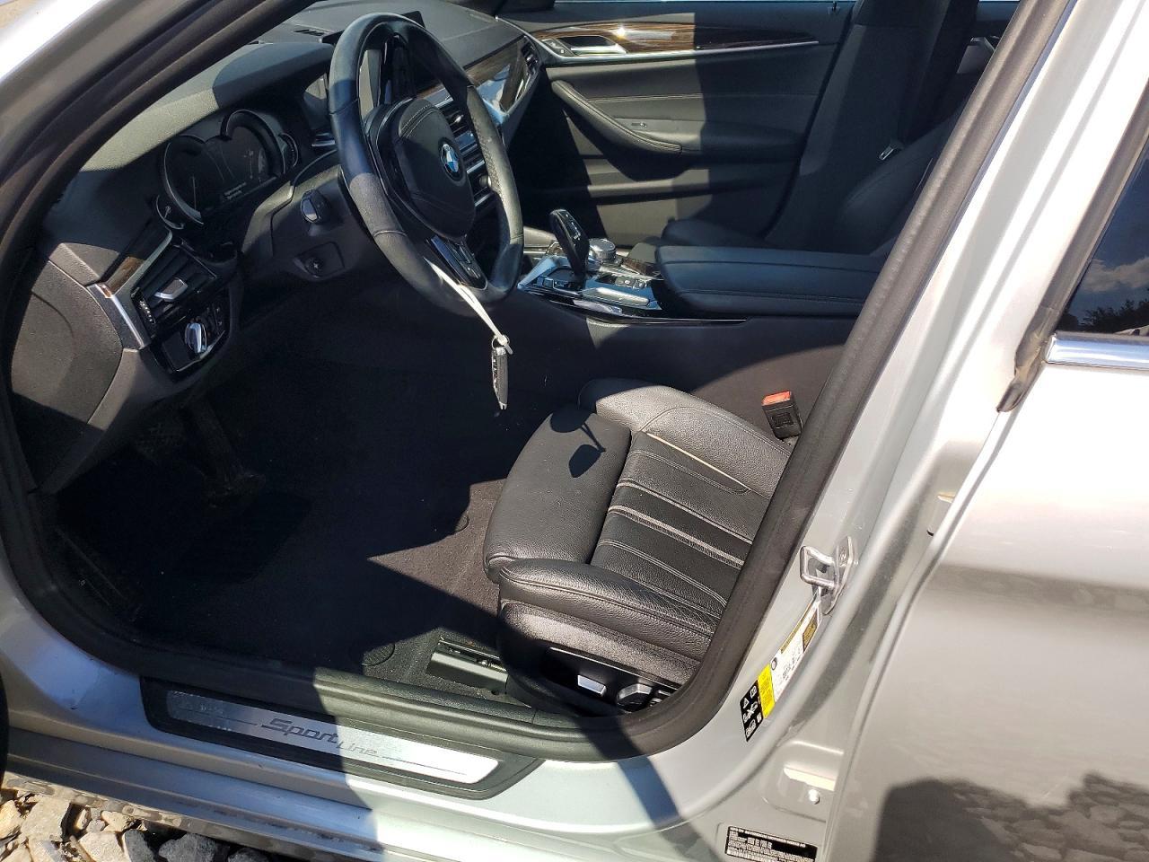 2019 BMW Seria 5 530i - zdjęcie 7