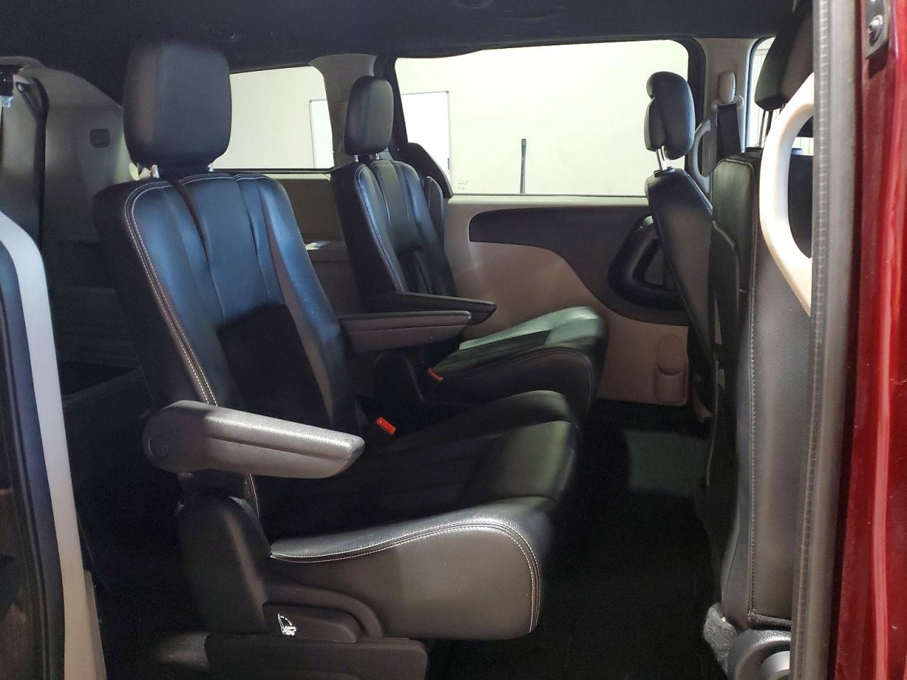 2017 Dodge Grand Caravan Sxt - zdjęcie 11