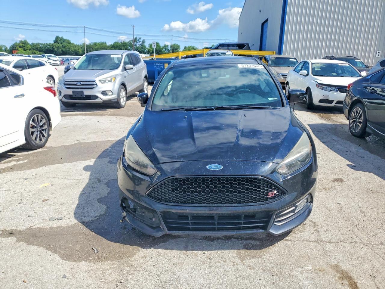 2017 Ford Focus St - zdjęcie 5
