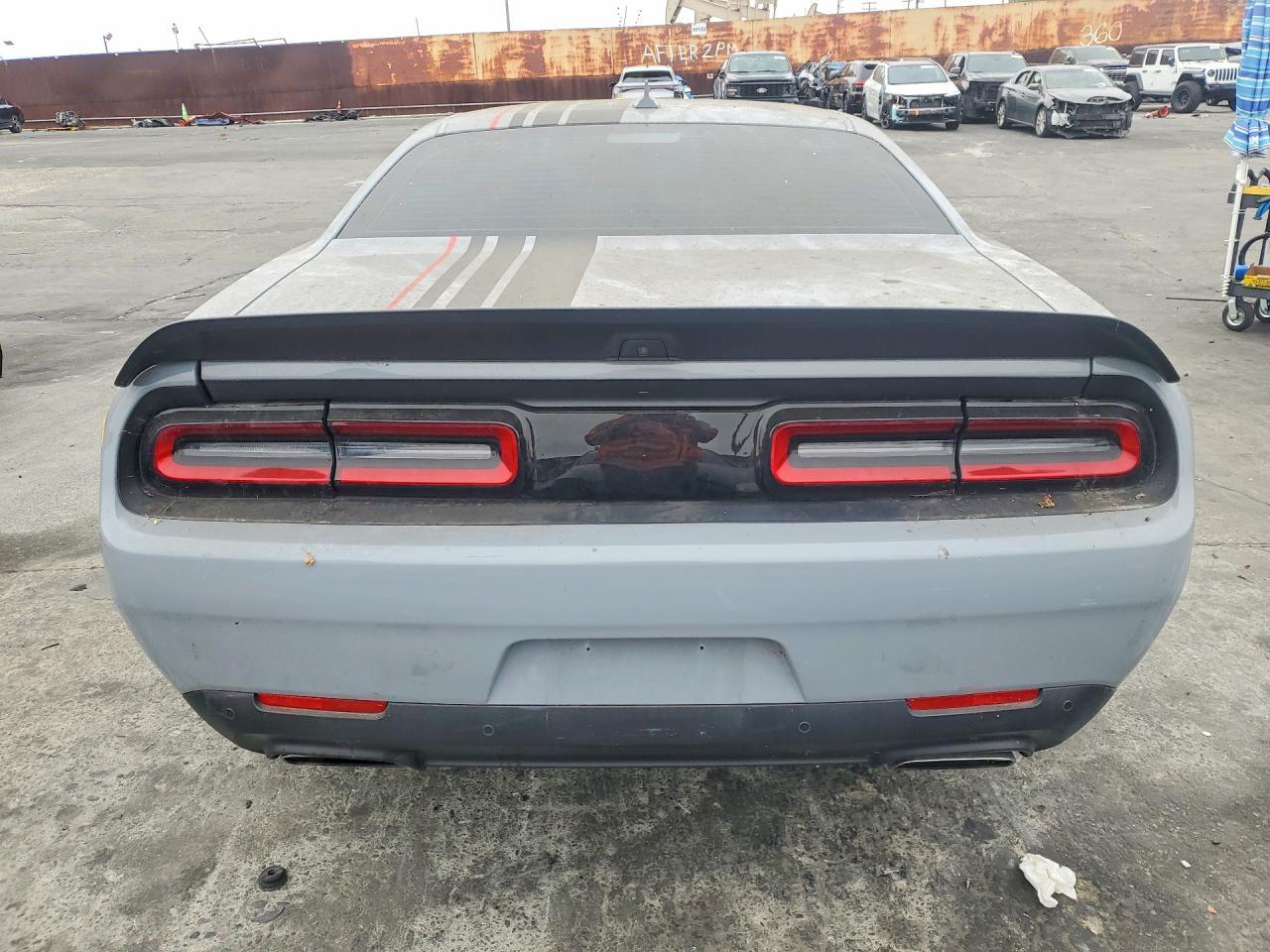 2022 Dodge Challenger R - zdjęcie 6