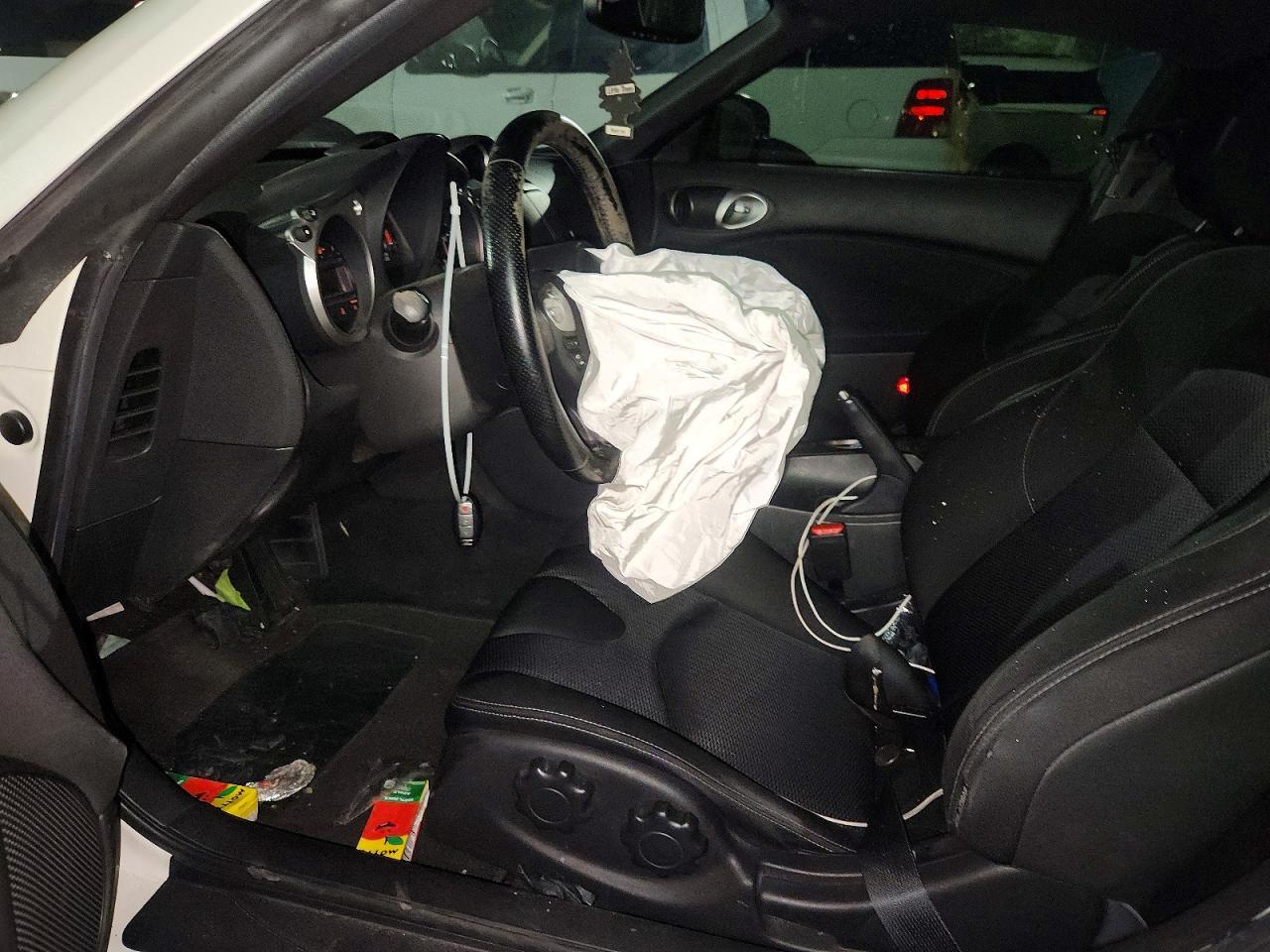 2016 Nissan 370Z Base - zdjęcie 7