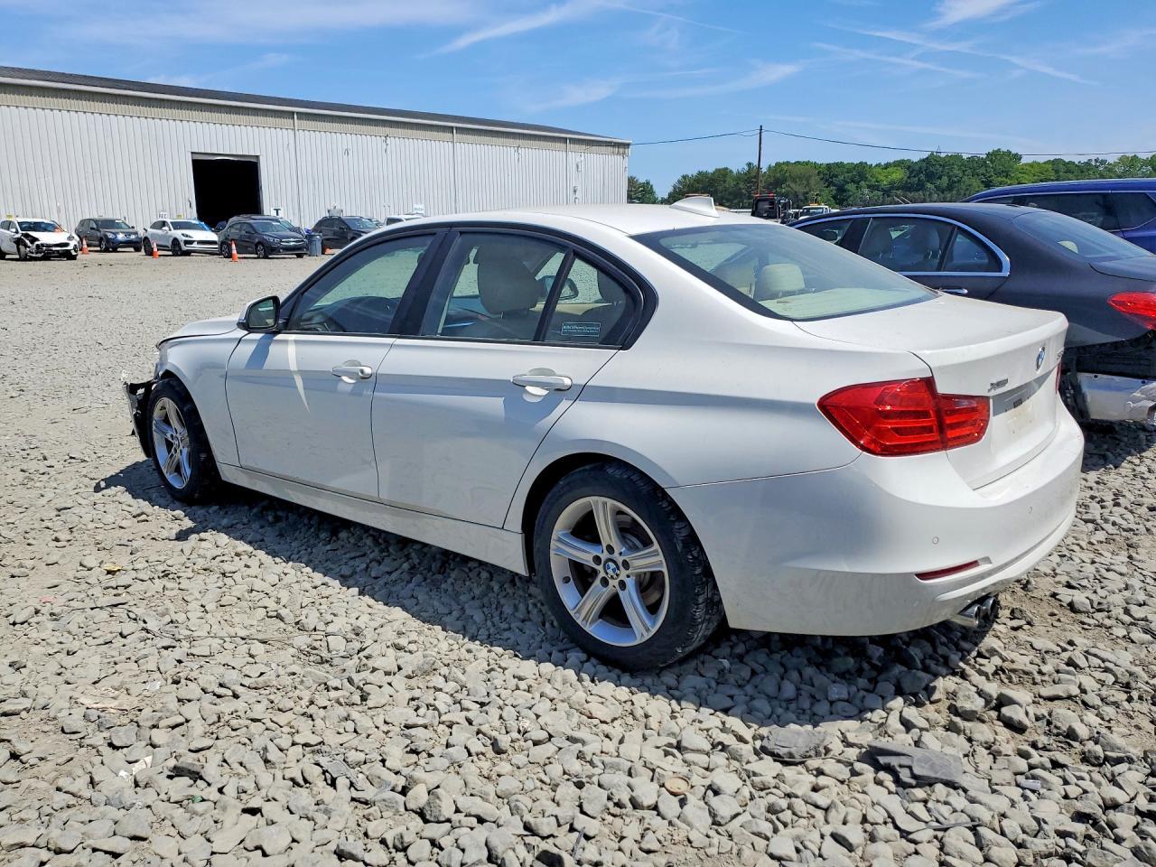 2014 BMW 328 Xi Sulev - zdjęcie 2