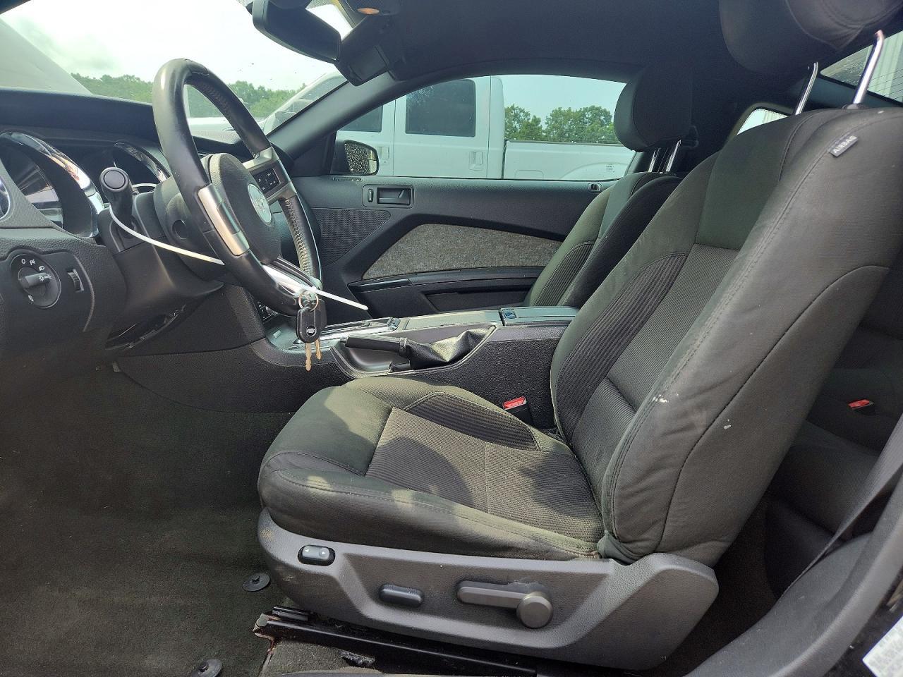 2014 Ford Mustang - zdjęcie 7